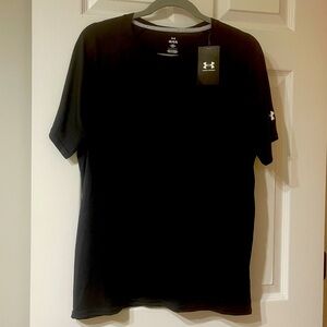 NWT Under Armour Women’s Black Loose T-Shirt